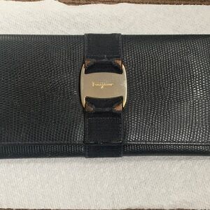 Salvatore Ferragamo Black Textured Wallet with Gold Buckle